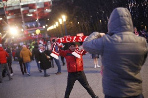 Mecz Polska Albania W Warszawie Na Stadion Narodowy Przyby Y T Umy