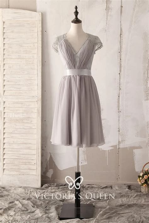 Grey Chiffon Lace Cap Sleeve Short Bridesmaid Dress Vq