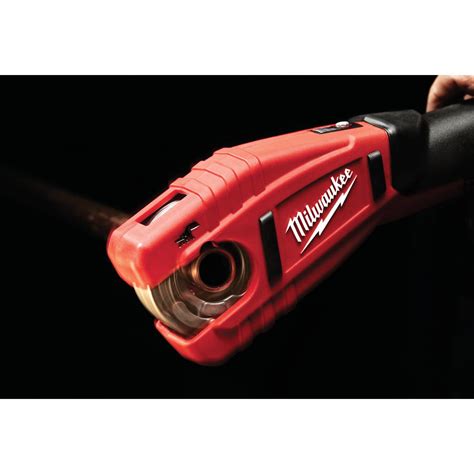 Milwaukee M12 12 Volt Lithium-Ion Copper Cordless Pipe Cutter Kit | Do ...