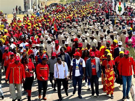 Mpla No Cuito Cuanavale Marcha Para Saudar O Ix Congresso Ordin Rio Da