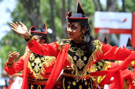 Tari Remong