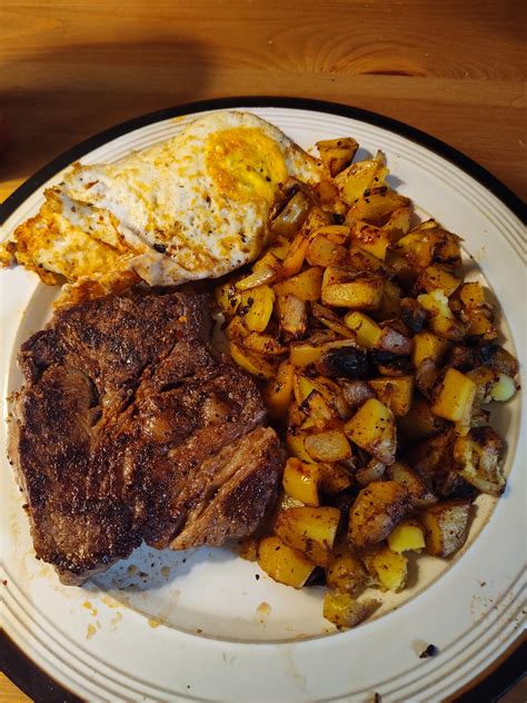 Breakfast For Dinner Steak And Eggs With Home Fries Rfoodporn