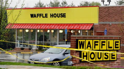 Waffle House Shooting Suspect Thought Taylor Swift Was Stalking Him Was Arrested At White House