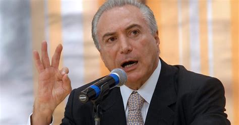 Temer decreta luto de três dias e diz que Teori era homem de bem