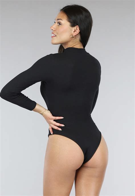 Zwarte Rib Bodysuit Met Uitsnede Uwantisell Nl