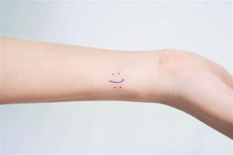 37 Unique Smiley Face Tattoo Small Tattoos And Ideas