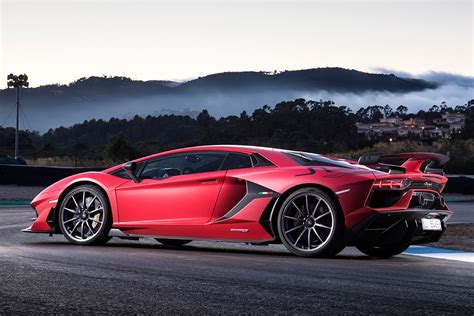 2019 Lamborghini Aventador Svj First Drive Review Autotrader