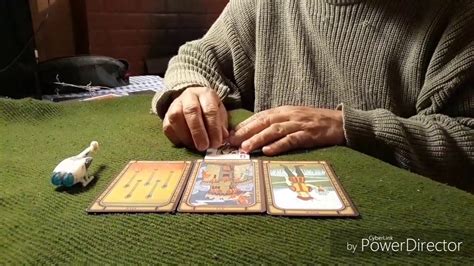 Tarot Interativo Devo Insistir Nesta Rela O Youtube