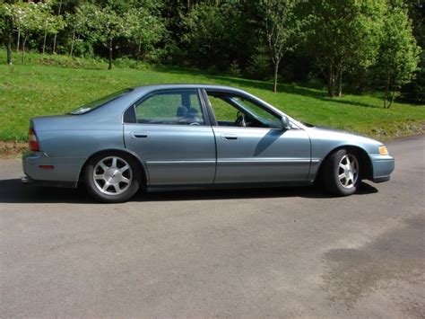 Just Lowered The 95 Accord Ex Take A Look Honda Tech