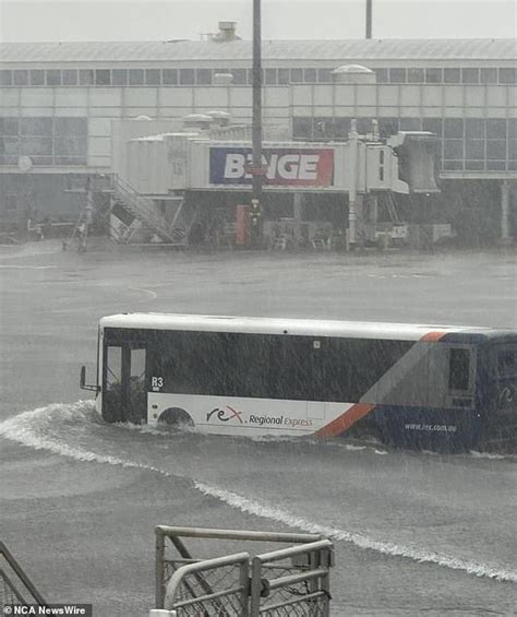 Boxing Day Weather Heavy Rainfall And Storms To Continue Battering