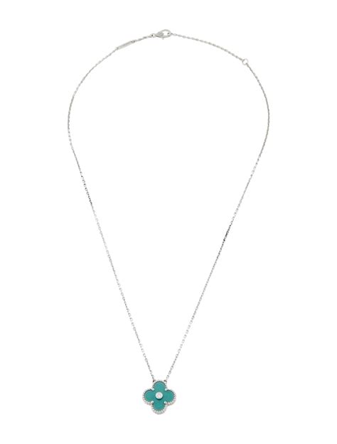 Van Cleef And Arpels 2022 Limited Edition Vintage Alhambra Necklace