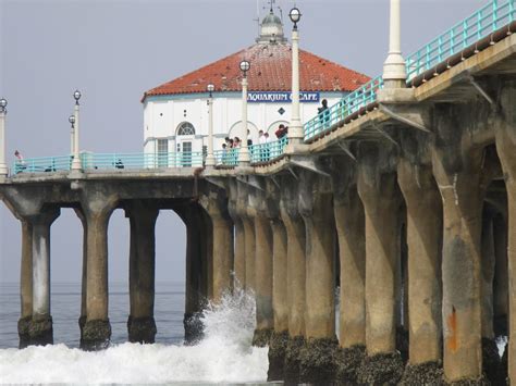 Manhattan Beach Pier - Pier Fishing in California