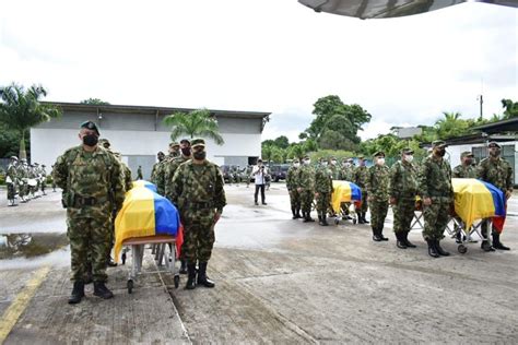 Despiden Con Honores A Militares Muertos En Emboscada Lente Regional