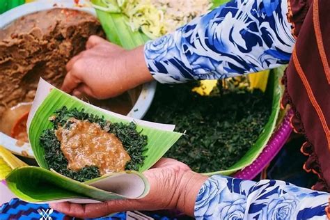 Pecel Semanggi Paling Enak Di Surabaya Kuliner Legendaris Yang Mulai