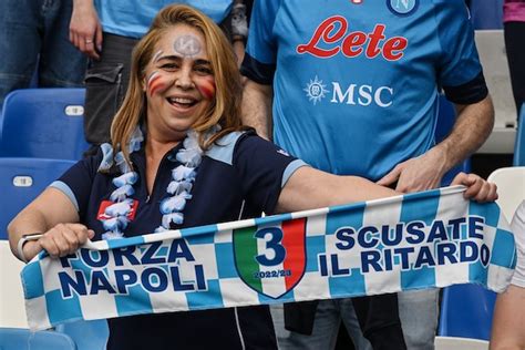 Udine Blindata Per Accogliere 12 Mila Tifosi Del Napoli IlNapolista