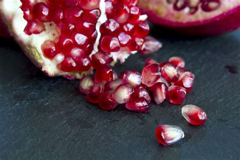 How To De Seed A Pomegranate