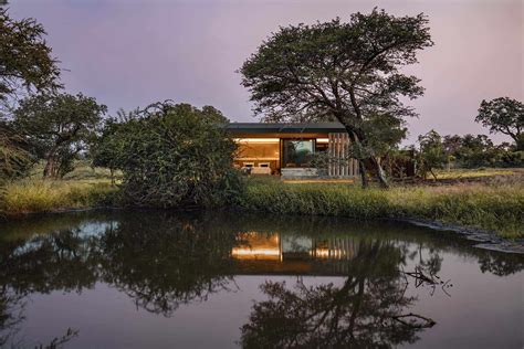 Step into paradise at this exhilarating South African safari lodge