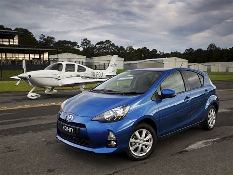 Toyota Prius C Specs Photos Autoevolution