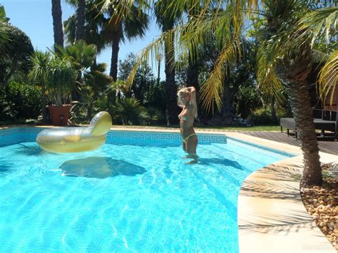 Bikini Model Coupleal AI Enhanced Pool Topaz Sharpen Porn Pic