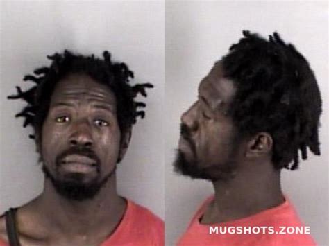 PAGE DEWAYNE NMN 10 10 2022 Gaston County Mugshots Zone