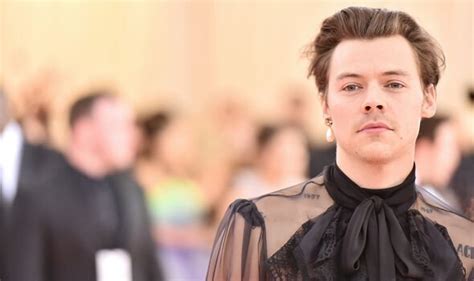 One Direction Made Harry Styles Ashamed Of Having Sex Music Entertainment Uk