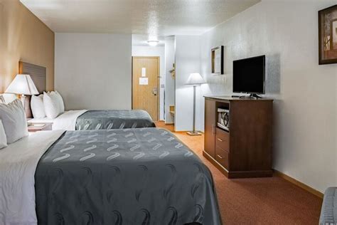 Quality Inn & Suites Vancouver North Vancouver | Bookonline.com