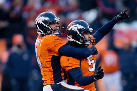 Denver Kicker Matt Prater Makes Record-Breaking Field Goal