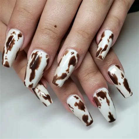 Trendy Brown Cow Print Nail Design Ideas For