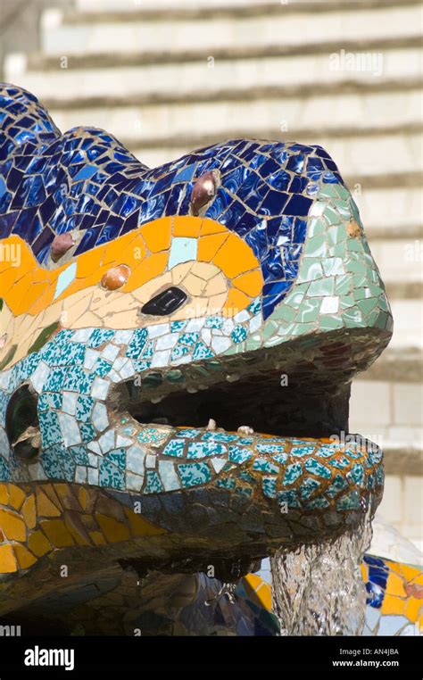 Trencadis Tiled Lizard Fountain In Parc G Ell Designed By Modernista