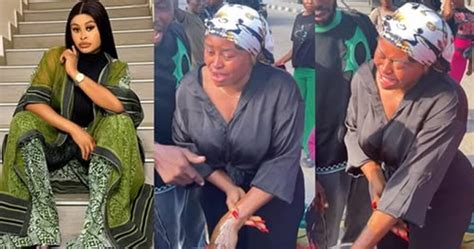 Actress Sarah Martins Ass Ulted By KAI Officers While Cooking Free Food For The Homeless In