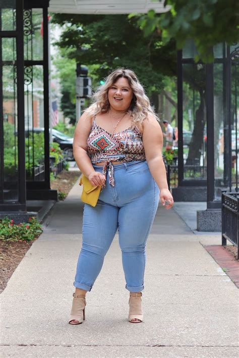 Chicago Plus Size Petite Fashion Blogger Influencer Youtuber And