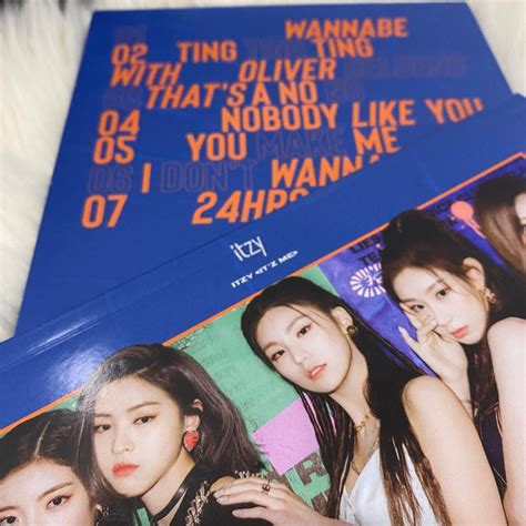 Itzy Itz Me Wannabe Album Hobbies And Toys Memorabilia And Collectibles K Wave On Carousell