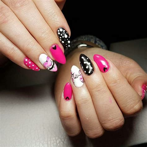 Multi Coloured Nails New Trend And Best Designs Ladylife