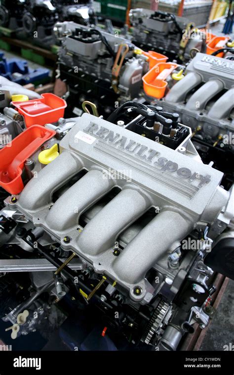 New Car Engines Stood In Factory Stock Photo Alamy