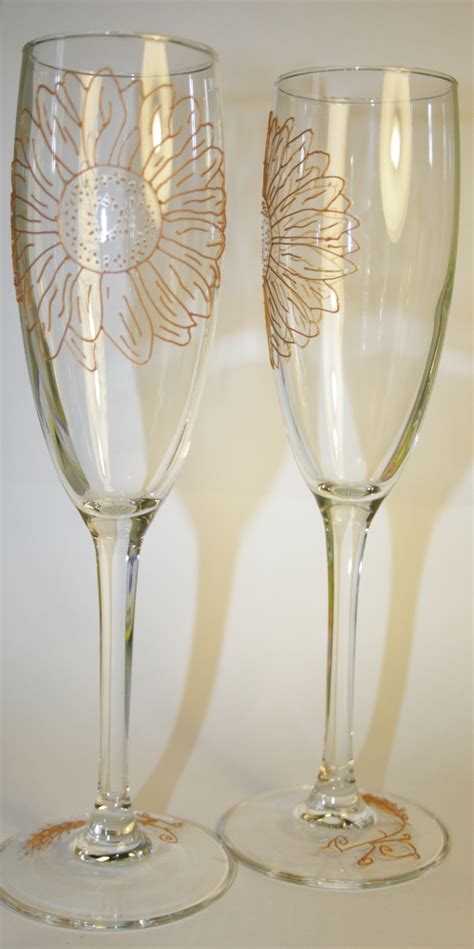 Painted glass: Wedding glasses