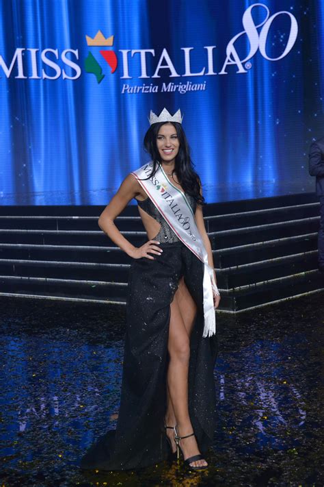 Carolina Stramare Ecco La Nuova Miss Italia Le Foto Foto