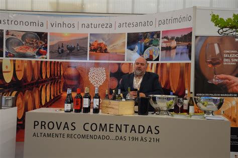 Expositores Mostram O Melhor Do Vinho Do Algarve E Do Pa S No Lagoa