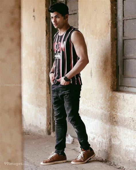 1 Siddharth Nigam New High HD Phone Wallpaper Pxfuel