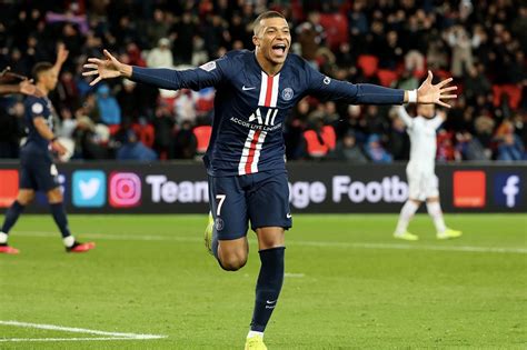 Kylian Mbappé Resmi Perpanjang Kontrak Dengan Psg Hypebeast