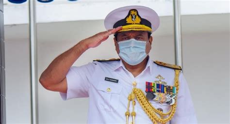 Rear Admiral Kapila Samaraweera Honoured In Farewell Salute