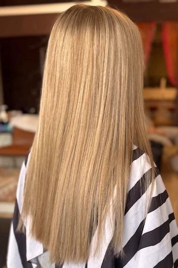 31 Luminous Honey Blonde Hair Color Ideas Trending Right Now The Hairstyle Edit