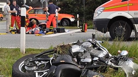 Schwerer Motorradunfall Auf Der B430 SHZ