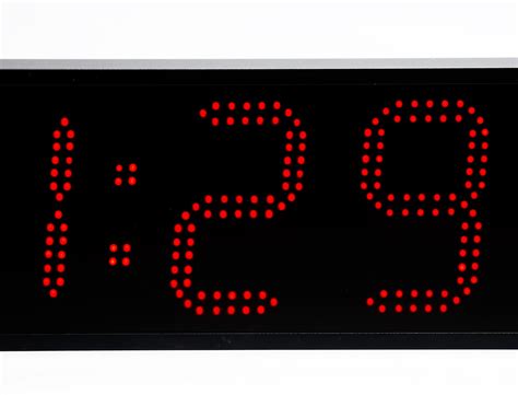 Huge 6 x didit LED clock/timer/chronograph perfect for exams