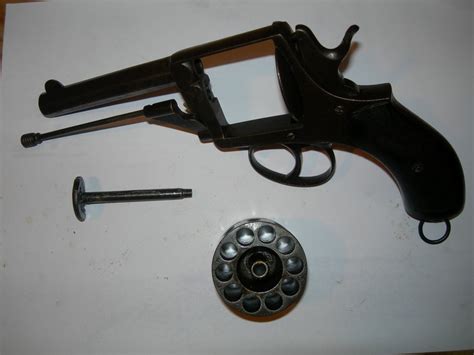 Revolver Lafricain