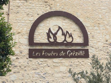 LES FOUÉES DE GRÉZILLÉ Gennes Val de Loire Menu Prix Restaurant