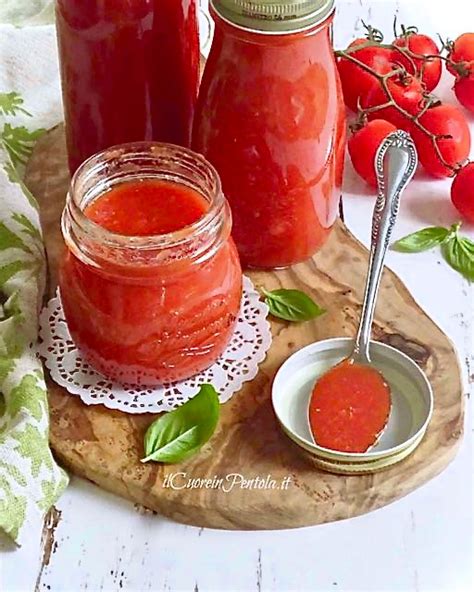 Passata Di Pomodoro Fatta In Casa Come Fare Le Conserve Di Pomodoro