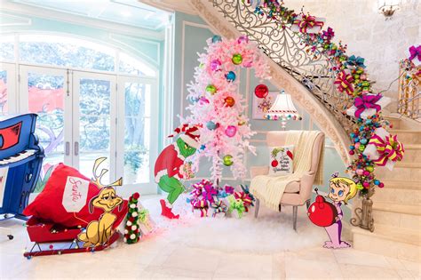 Whoville Christmas Decorations