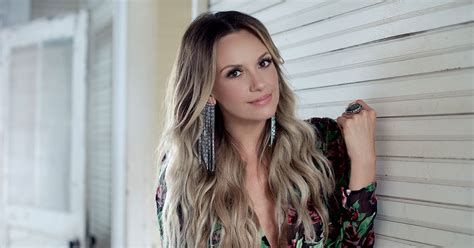 Carly Pearce Country Singer Fun Facts And Trivia