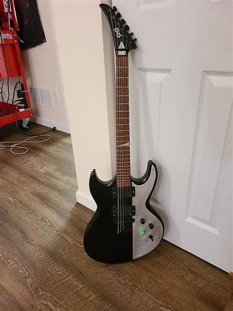 Peavey Pxd 23 Guitar With Emg Active Pickups Reverb