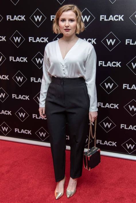 Hot Sexy Rebecca Benson Bikini Pics